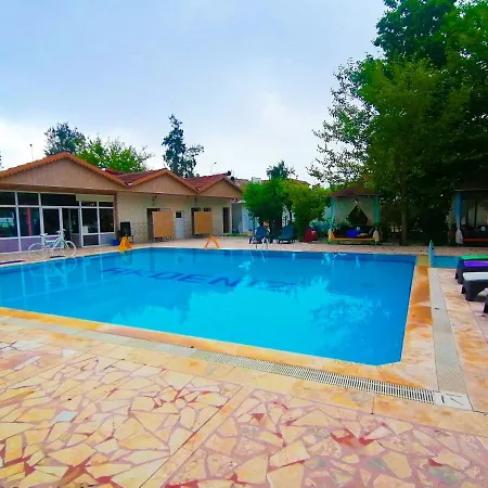 Pasa Restaurant & 3*